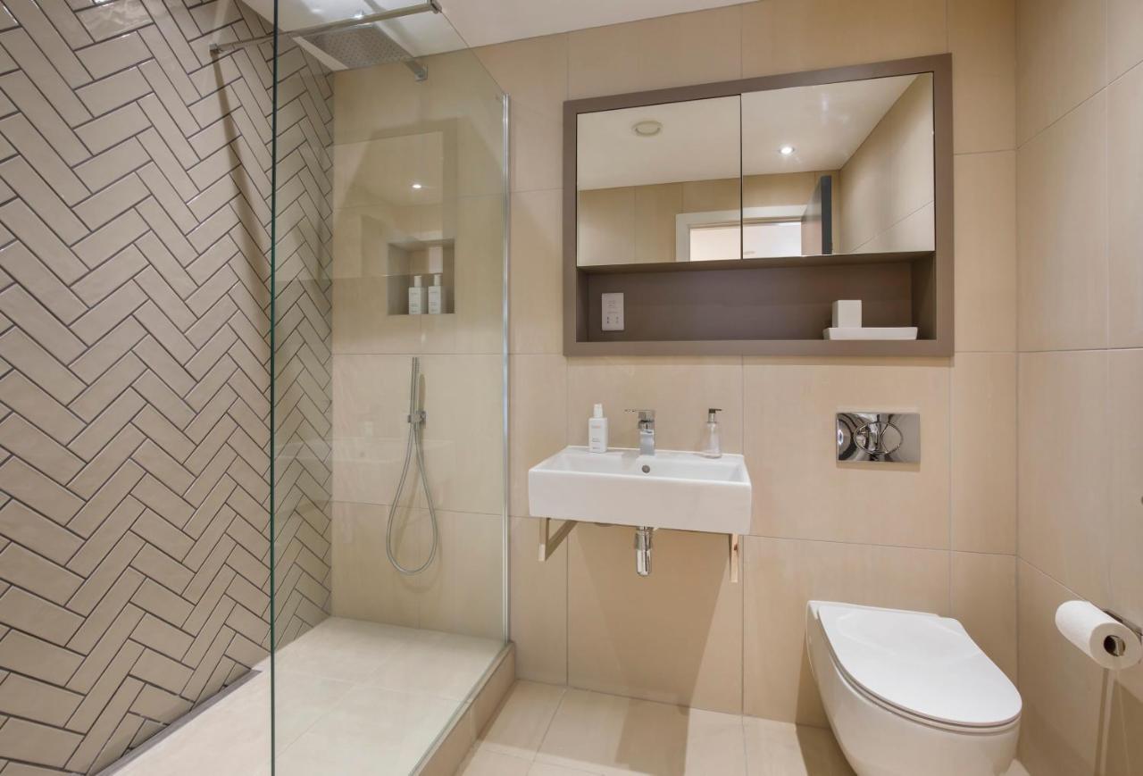 יורק Apartment 21 Hudson Quarter Luxury Apartments-Free Parking 1 Car מראה חיצוני תמונה